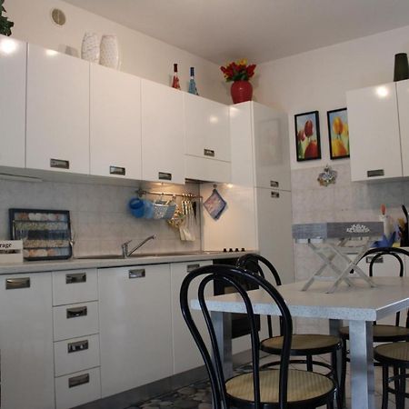 Residence Apuamare Пьетразанта Экстерьер фото
